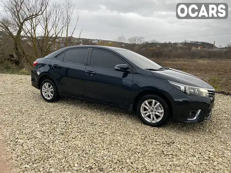 Седан Toyota Corolla 2015 1.33 л. Ручная / Механика обл. Тернопольская, Збараж - Фото 1/21