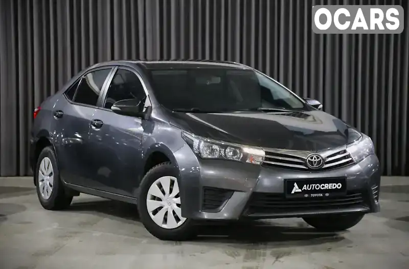 Седан Toyota Corolla 2014 1.33 л. Ручна / Механіка обл. Київська, Київ - Фото 1/21