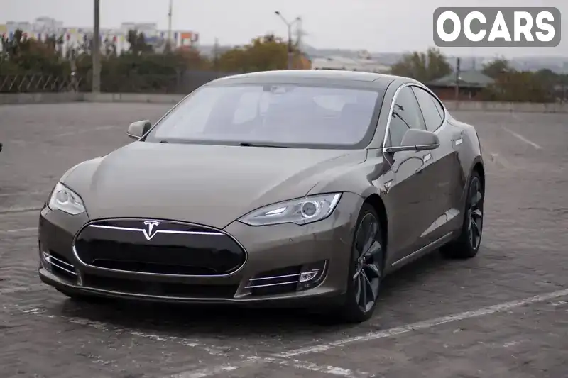 Лифтбек Tesla Model S 2015 null_content л. Автомат обл. Харьковская, Харьков - Фото 1/21