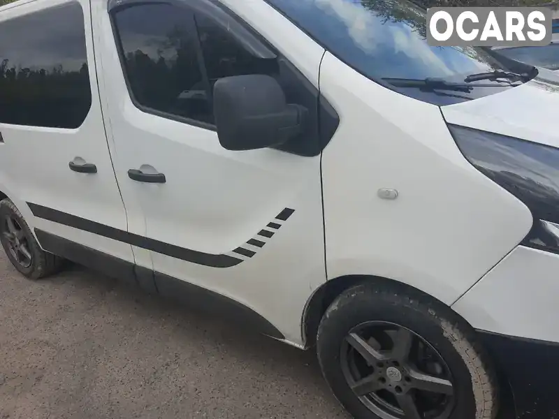 Минивэн Renault Trafic 2016 1.6 л. Ручная / Механика обл. Николаевская, Николаев - Фото 1/8