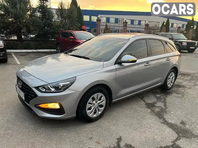 Универсал Hyundai i30 2021 1.5 л. Автомат обл. Киевская, Вышневое - Фото 1/6