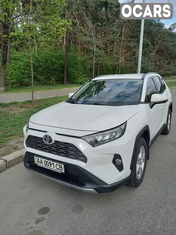 Позашляховик / Кросовер Toyota RAV4 2018 1.99 л. Варіатор обл. Київська, Київ - Фото 1/20