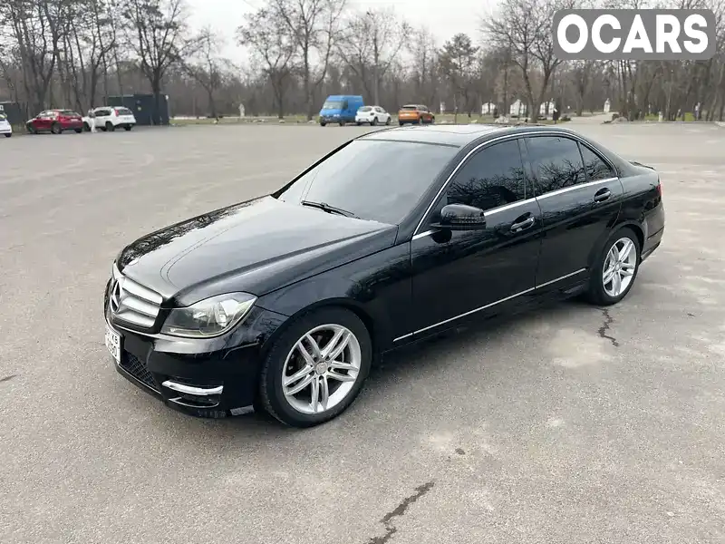 Седан Mercedes-Benz C-Class 2013 1.8 л. Автомат обл. Запорізька, Запоріжжя - Фото 1/21