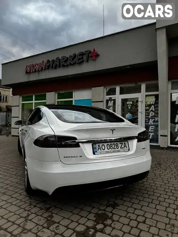 Лифтбек Tesla Model S 2017 null_content л. обл. Закарпатская, Хуст - Фото 1/12