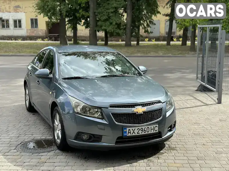 Седан Chevrolet Cruze 2012 1.36 л. Автомат обл. Полтавська, Полтава - Фото 1/21