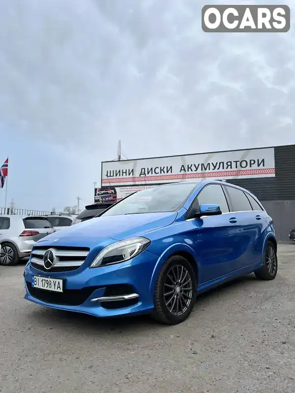 Хэтчбек Mercedes-Benz B-Class 2016 null_content л. Автомат обл. Полтавская, Кременчуг - Фото 1/21