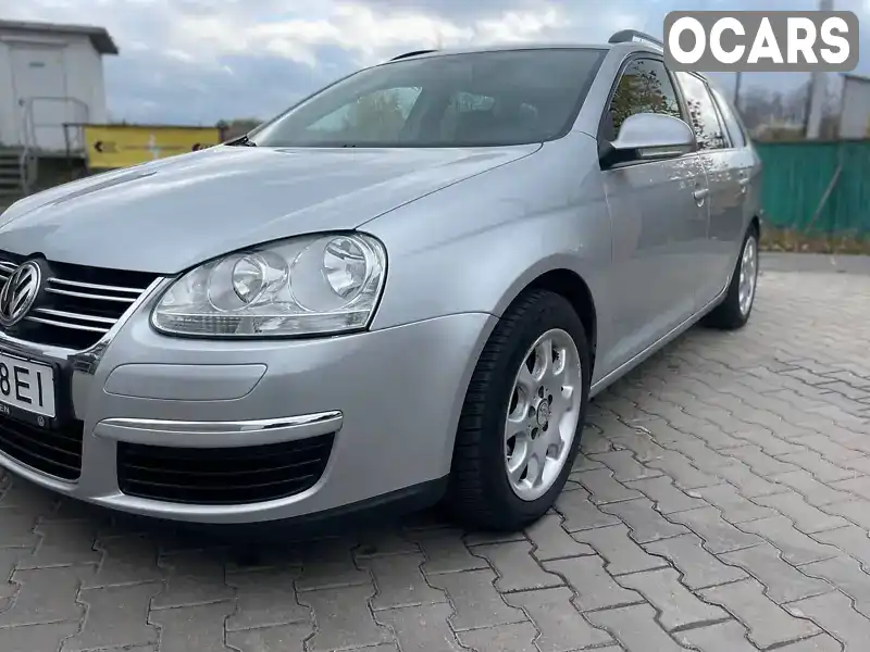 Универсал Volkswagen Golf 2008 1.6 л. Ручная / Механика обл. Киевская, Боярка - Фото 1/21