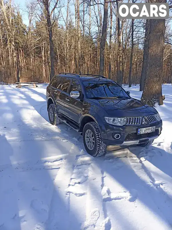 Внедорожник / Кроссовер Mitsubishi Pajero Sport 2011 2.48 л. Автомат обл. Полтавская, Гадяч - Фото 1/20