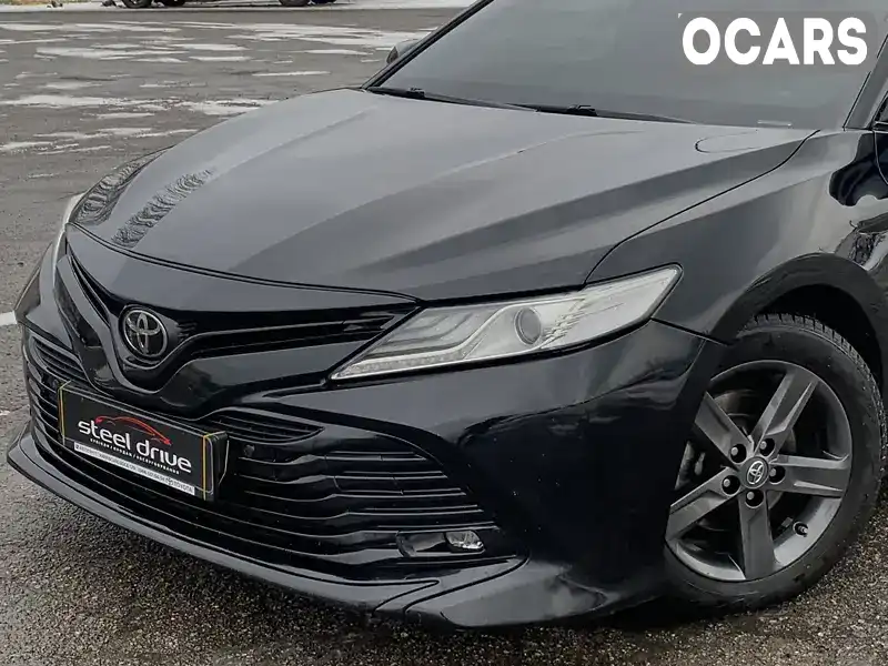 Седан Toyota Camry 2018 2.49 л. Автомат обл. Миколаївська, Миколаїв - Фото 1/21