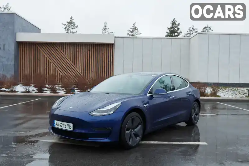 Седан Tesla Model 3 2020 null_content л. Автомат обл. Киевская, Киев - Фото 1/21