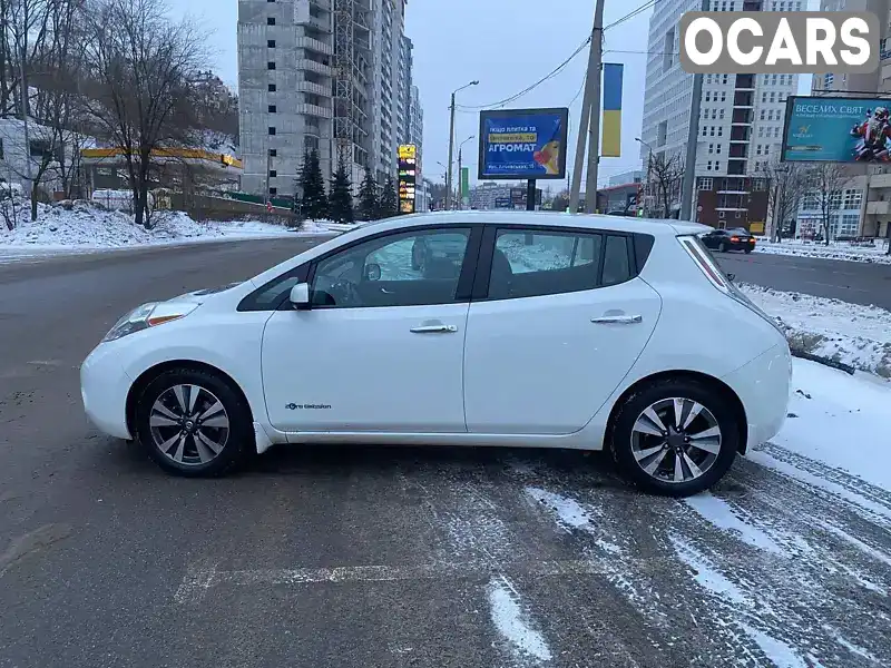 Хэтчбек Nissan Leaf 2016 null_content л. Вариатор обл. Харьковская, Харьков - Фото 1/16