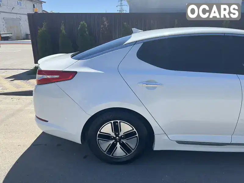 Седан Kia Optima 2013 2.36 л. Автомат обл. Київська, Вишневе - Фото 1/21