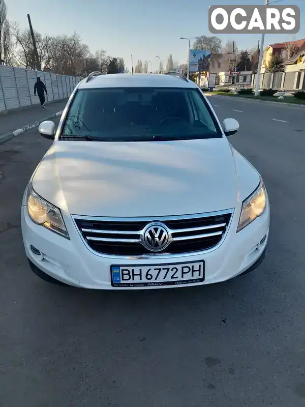 Внедорожник / Кроссовер Volkswagen Tiguan 2011 1.97 л. Типтроник обл. Одесская, Одесса - Фото 1/13