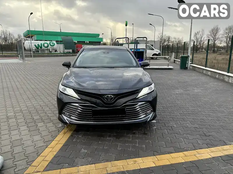 Седан Toyota Camry 2018 2.49 л. Автомат обл. Київська, Київ - Фото 1/21