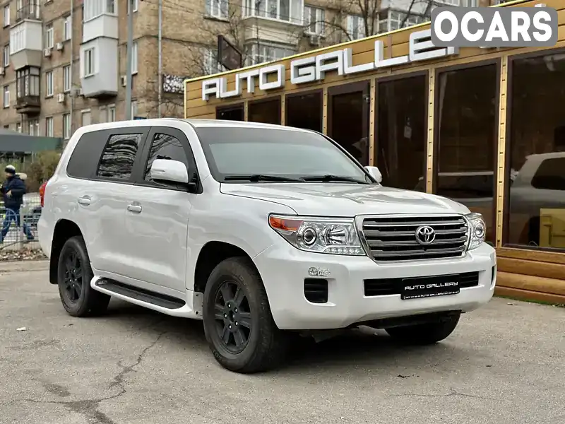 Внедорожник / Кроссовер Toyota Land Cruiser 2014 null_content л. Автомат обл. Киевская, Киев - Фото 1/21