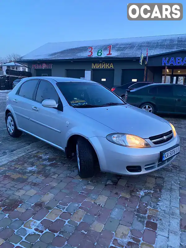 Хетчбек Chevrolet Lacetti 2005 1.8 л. Ручна / Механіка обл. Київська, Ірпінь - Фото 1/10