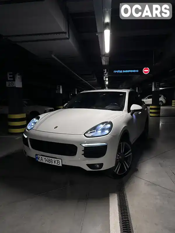 Внедорожник / Кроссовер Porsche Cayenne 2014 2.97 л. Автомат обл. Киевская, Киев - Фото 1/21