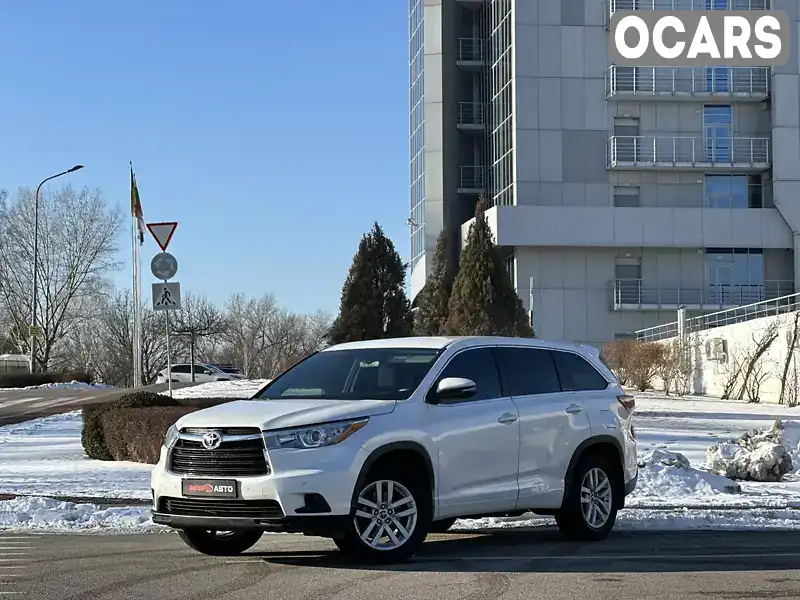 Позашляховик / Кросовер Toyota Highlander 2016 2.67 л. Автомат обл. Київська, Київ - Фото 1/19