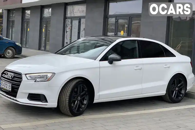 Седан Audi A3 2019 1.98 л. Автомат обл. Закарпатська, Свалява - Фото 1/21