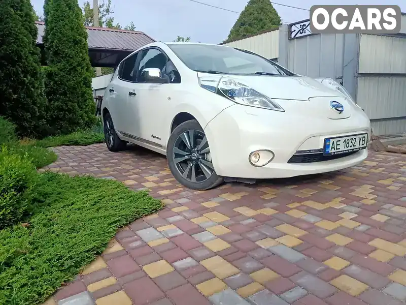 Хетчбек Nissan Leaf 2014 null_content л. Варіатор обл. Дніпропетровська, Дніпро (Дніпропетровськ) - Фото 1/21