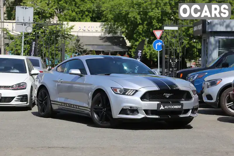 Купе Ford Mustang 2015 2.3 л. Автомат обл. Киевская, Киев - Фото 1/21