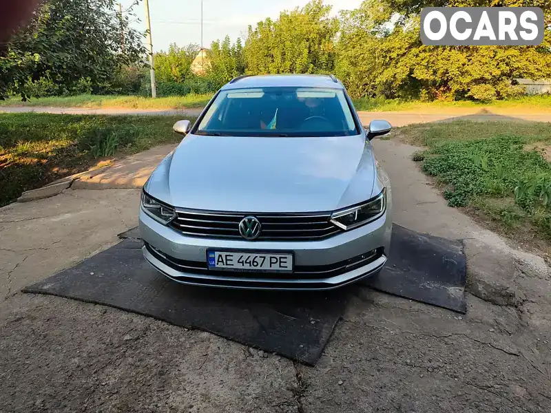 Універсал Volkswagen Passat 2015 1.6 л. Ручна / Механіка обл. Дніпропетровська, Покров (Орджонікідзе) - Фото 1/4