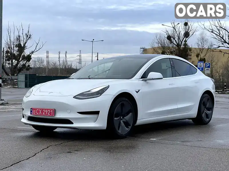 Седан Tesla Model 3 2019 null_content л. Автомат обл. Київська, Київ - Фото 1/21