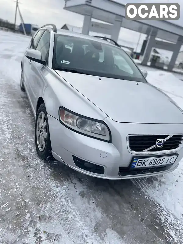 Універсал Volvo V50 2008 2 л. Ручна / Механіка обл. Рівненська, Вараш (Кузнецовськ) - Фото 1/11