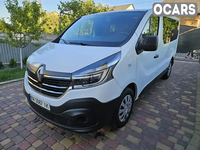 Мінівен Renault Trafic 2020 2 л. Ручна / Механіка обл. Рівненська, Дубно - Фото 1/21