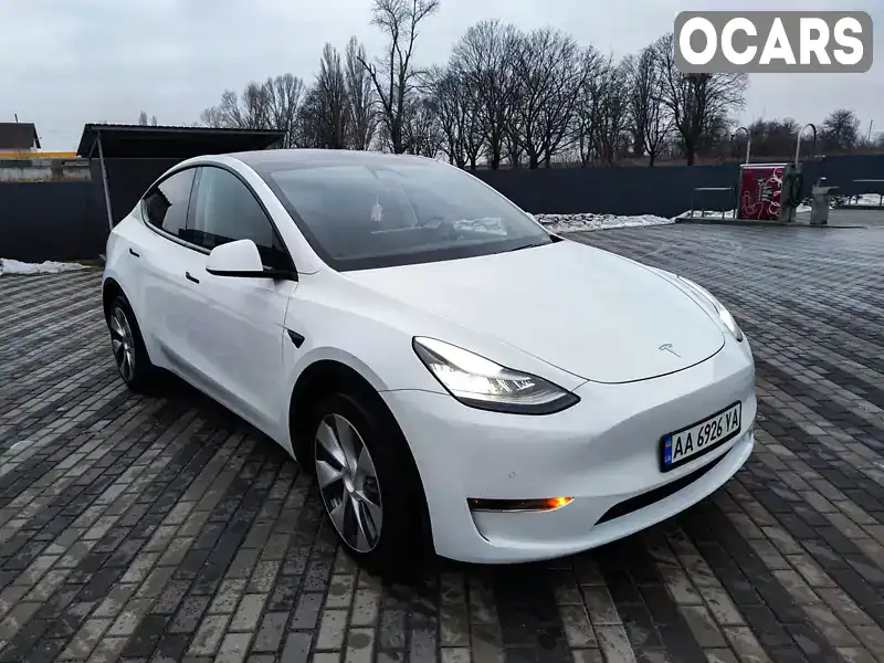 Внедорожник / Кроссовер Tesla Model Y 2020 null_content л. Автомат обл. Киевская, Киев - Фото 1/21