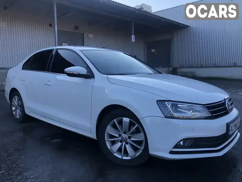 Седан Volkswagen Jetta 2015 1.97 л. Ручна / Механіка обл. Закарпатська, Мукачево - Фото 1/21