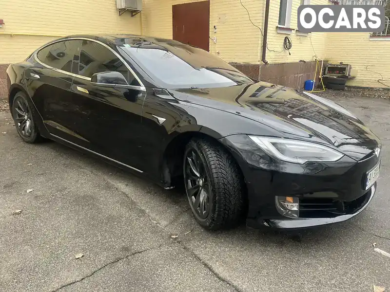 Лифтбек Tesla Model S 2017 null_content л. Автомат обл. Киевская, Киев - Фото 1/21