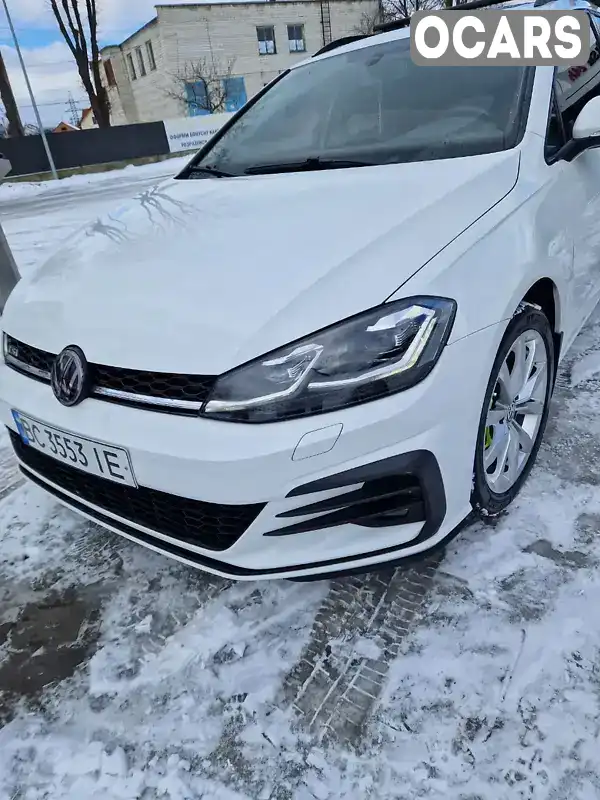 Універсал Volkswagen Golf 2016 1.8 л. Автомат обл. Львівська, Львів - Фото 1/21