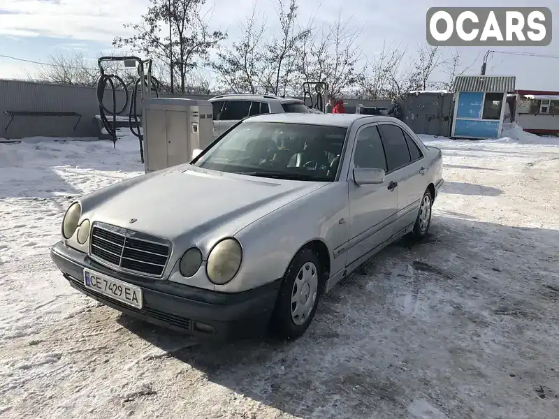 Седан Mercedes-Benz E-Class 1997 2.2 л. Ручная / Механика обл. Черновицкая, Черновцы - Фото 1/5