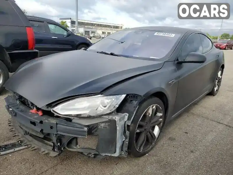 Лифтбек Tesla Model S 2015 null_content л. Автомат обл. Киевская, Киев - Фото 1/21