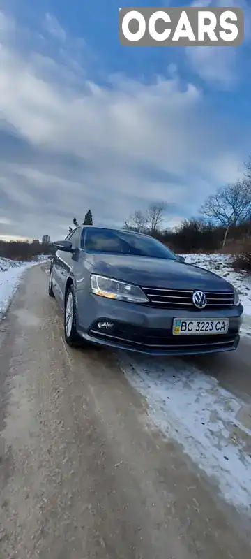 Седан Volkswagen Jetta 2016 1.6 л. Автомат обл. Львівська, Львів - Фото 1/21