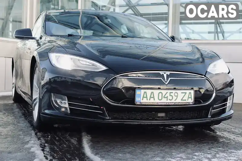 Лифтбек Tesla Model S 2015 null_content л. Автомат обл. Киевская, Киев - Фото 1/21