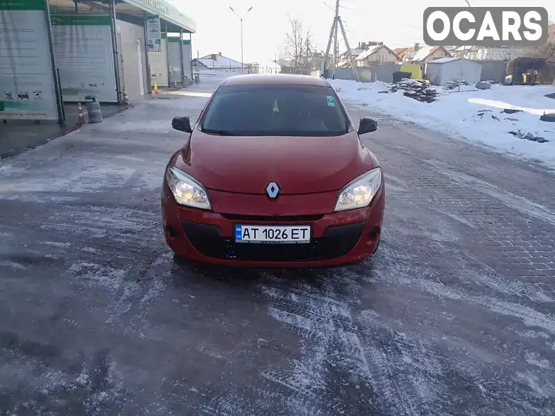 Хэтчбек Renault Megane 2012 1.6 л. Ручная / Механика обл. Ивано-Франковская, Ивано-Франковск - Фото 1/5