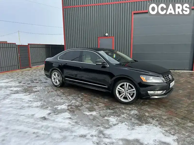 Седан Volkswagen Passat 2013 2 л. Автомат обл. Рівненська, Костопіль - Фото 1/21