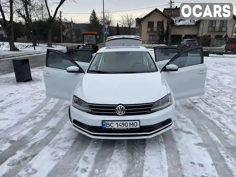 Седан Volkswagen Jetta 2017 1.39 л. обл. Львовская, Львов - Фото 1/21