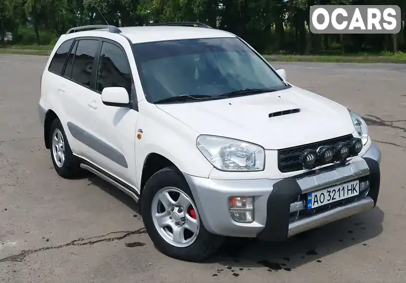 Внедорожник / Кроссовер Toyota RAV4 2001 2 л. Ручная / Механика обл. Закарпатская, Мукачево - Фото 1/13