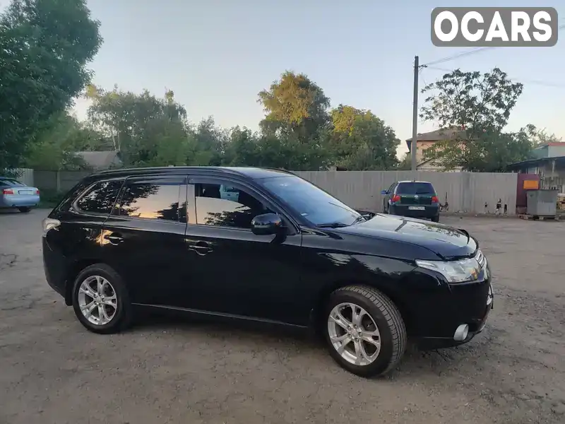 Позашляховик / Кросовер Mitsubishi Outlander 2012 2 л. Автомат обл. Харківська, Харків - Фото 1/6