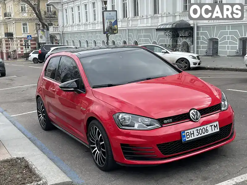 Хетчбек Volkswagen Golf 2015 2 л. Автомат обл. Одеська, Одеса - Фото 1/19