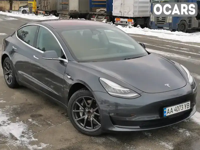 Седан Tesla Model 3 2019 null_content л. обл. Киевская, Киев - Фото 1/21