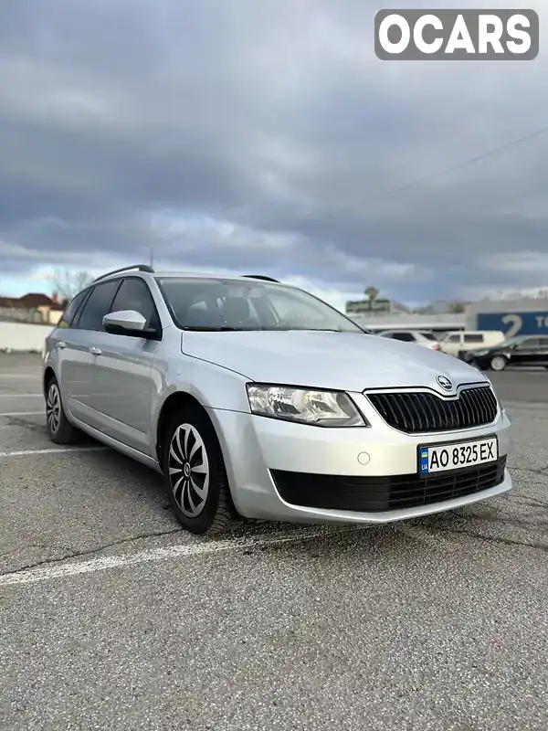 Универсал Skoda Octavia 2014 1.6 л. Ручная / Механика обл. Закарпатская, Ужгород - Фото 1/21