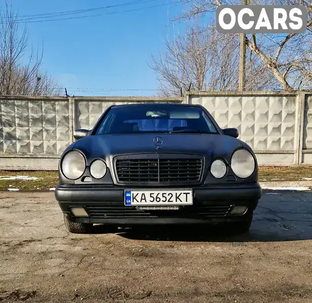 Седан Mercedes-Benz E-Class 1996 2.8 л. Автомат обл. Київська, Київ - Фото 1/21