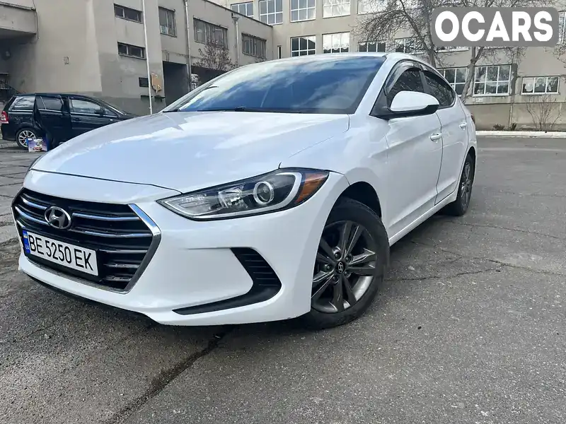 Седан Hyundai Elantra 2016 2 л. Автомат обл. Николаевская, Николаев - Фото 1/21