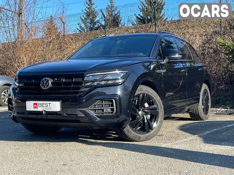 Внедорожник / Кроссовер Volkswagen Touareg 2021 3 л. Автомат обл. Киевская, Киев - Фото 1/21