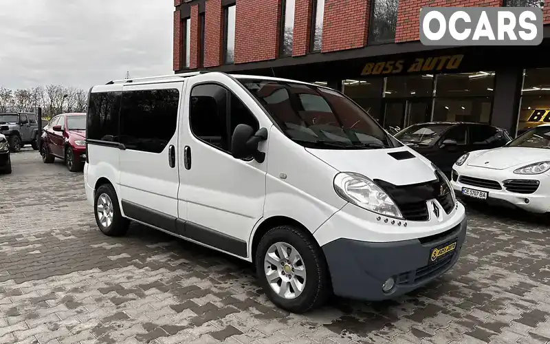 Мінівен Renault Trafic 2011 2 л. Ручна / Механіка обл. Чернівецька, Чернівці - Фото 1/18