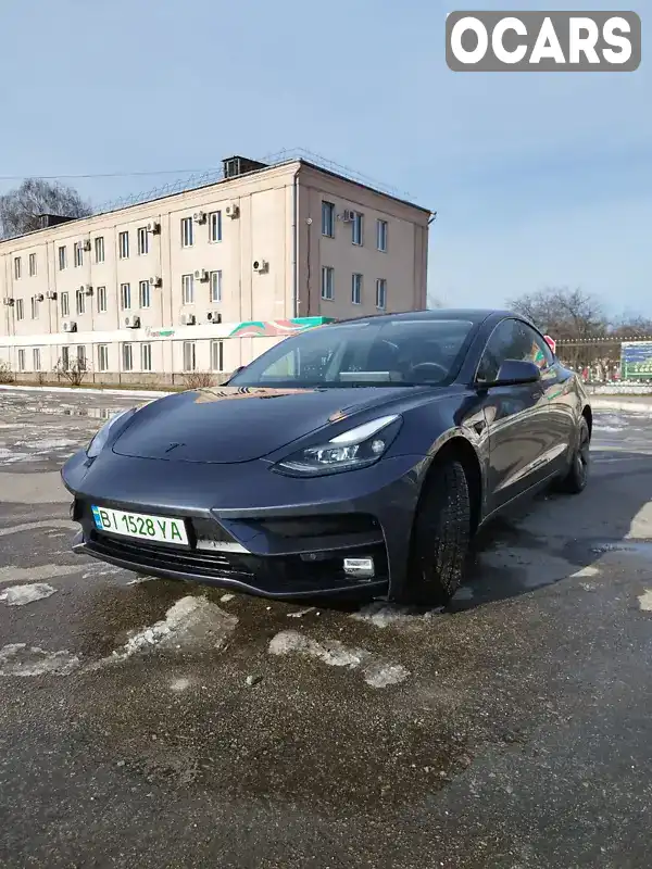 Седан Tesla Model 3 2022 null_content л. Автомат обл. Полтавская, Полтава - Фото 1/11